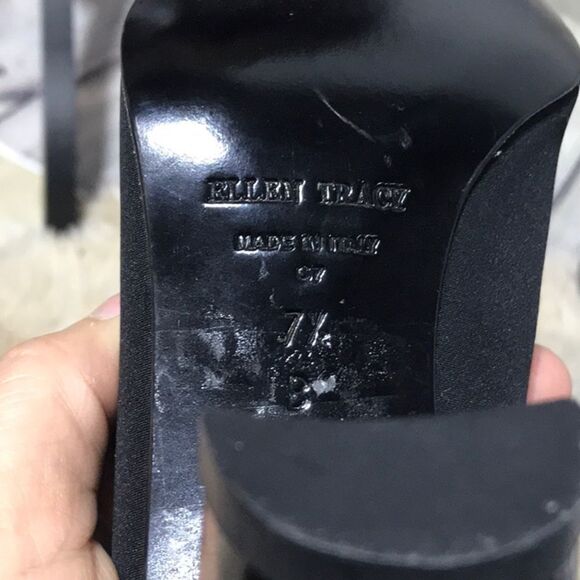 Career Ellen Tracy Black Heel With Translucent Heel Classic with a twist - Picture 9 of 9